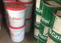 Chuyên mua bán và phân phối các loại mỡ bò công nghiệp Castrol, Shell,