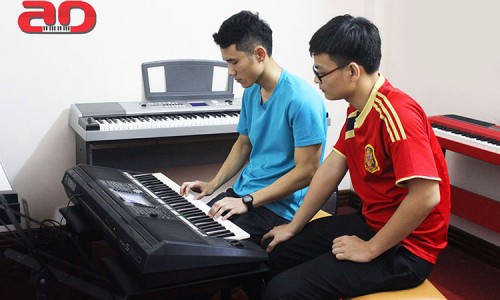 Học đàn piano – lựa chọn hàng đầu của các bậc phụ huynh