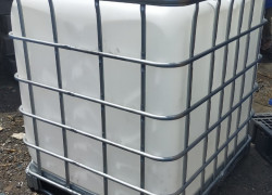 Bồn tank nhựa 1000 lít mới 99% đã súc sạch giá rẻ tại Quảng Bình Quảng Trị Huế 0905681595