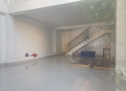 Cho thuê mặt bằng 1 trệt 2 lầu sạch đường Lê Hồng Phong, TP Vũng Tàu