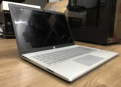 Laptop HP 240 G8