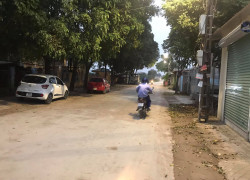 Bán 50m đất tổ 10 TT Quang Minh,ô tô đỗ cửa, giá: 23 triệu/m