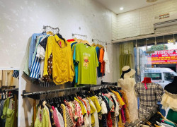 Cần sang shop quần áo Phường Rạch Rừa, Thành phố Vũng Tầu, Bà Rịa – Vũng Tàu