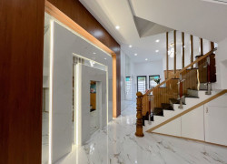 Nhà Trung Tâm Bình Thạnh giáp mặt tiền Nơ Trang Long, nở hậu, Nhà mới đẹp dọn vào ở ngay, 83 tr/ m2.