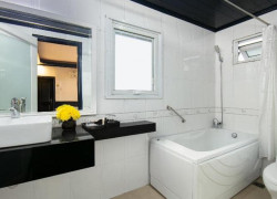Bán nhà Trần Quang Diệu 76m x 5 tầng giá 15 tỷ 8