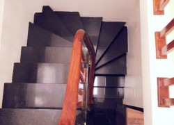 Bán nhà ngõ 151 Nguyễn Đức Cảnh 52m giá 3 tỷ 6