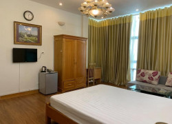 Bán tòa nhà tại phố Linh Lang 92m x 9 tầng thang máy
