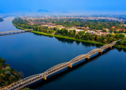 Ta Có Hẹn Với Huế Thương