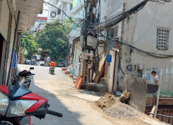 Bán đất Lạc Long Quân 150 giá 100tr/m ô tô đỗ cổng sổ đỏ riêng