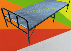 Giường gấp khung sắt