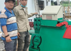 Máy bẻ đai sắt cũ - Công ty Lê Nguyễn