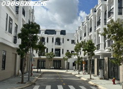 Mở bán 60 căn Nhà phố cạnh chợ Phước Điền Midtown. LH 0905193889