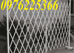 Hàng rào xếp sắt gắn bánh xe , hàng rào xếp gọn di động