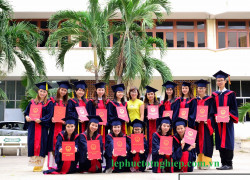 Aó Tốt nghiệp Gía rẽ Mẫu Đẹp 2024-2026