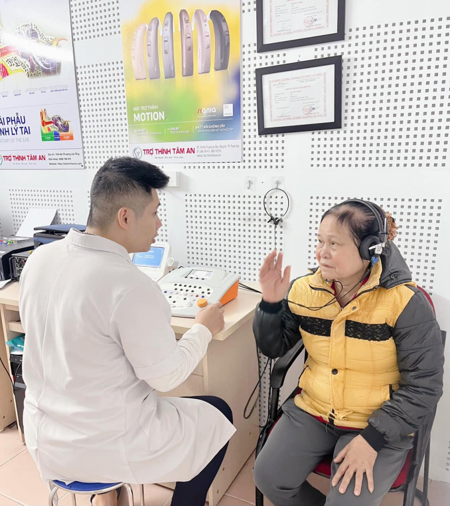 Tìm mua máy trợ thính cho người già tại Thanh Hóa