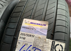 Mâm zin tháo xe Xpander 2019 kèm lốp Michelin 205/5519