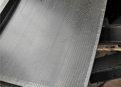 Sản xuất tôn đột lỗ dạng cuộn , tôn đột lỗ dạng tấm tại Hà Nội