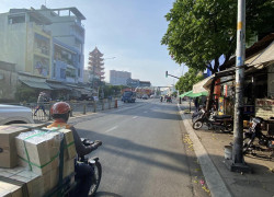Bán nhà mặt tiền Tân Hóa-ngang 5.6m-sổ nở hậu-kinh doanh sầm uất-giá rẻ