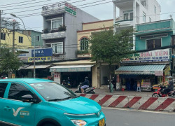 Bán nhà mặt tiền kinh doanh đường Huỳnh Tấn Phát, giá chỉ 8 tỷ 600 triệu