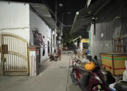 Nhà Hẻm Phan Văn Hớn 200m2 Ngang 5m Gần chợ bà điểm
