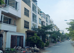 Bán nhà liền kề 2  trong khu đô thị Tân Tây Đô, Hà Nội, khu dân trí cao, yên tĩnh, dòng tiền ổn định, có thể làm VP và