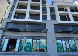 Cần bán shophouse biển 5 tầng 368m2 tổ hợp nghỉ dưỡng & giải trí L'Aurora Phú Yên