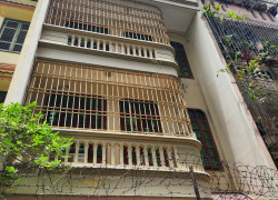 Bán Nhà Nguyễn Khánh Toàn Ô Tô Đỗ, 4 Tầng Kiên Cố 54m2 Ngõ Thông Kinh Doanh Sầm Uất