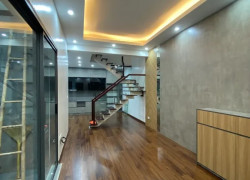 Bán Nhà Thanh Xuân Vương Thừa Vũ 14,5 Tỷ,61m2 MT 4,5m , 3 Thoáng Ô Tô Đỗ Cửa