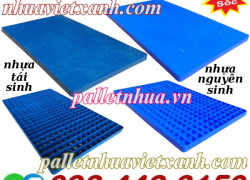 Pallet nhựa lót sàn không chân 1000x600x35mm - mặt liền - xanh dương