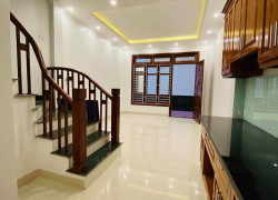 BÁN NHÀ NGUYỄN KHANG 40M2 - GIÁ NHỈNH 6 TỶ - NGÕ THÔNG GẦN PHỐ - 20M Ô TÔ ĐỖ - LÔ GÓC - NHÀ CỰC CHẤT