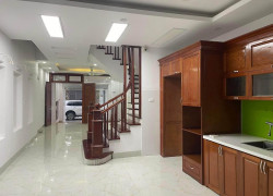 Bán Gấp nhà Dọc Bún 1, 50m2, 5 TẦNG, giá 12 tỷ. Ở NGAY - VỈA HÈ - KINH DOANH - Ô TÔ TRÁNH