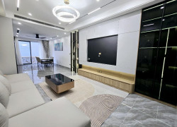 Bán Nhà Ngọc Lâm , Long Biên . 60m2 , 6 Tầng , 13 tỷ . Thang Máy , Full Nội Thất.