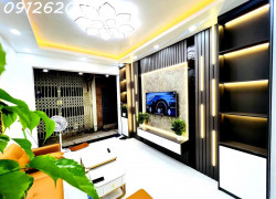 Bán nhà mới phố Trại Cá quận Hai Bà Trưng 3 tầng 42m2 giá nhỉnh 5 tỷ