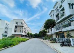 Chính chủ bán shophouse 4 tầng, vị trí đẹp, giá thoả thuận hấp dẫn