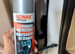 Dung dịch làm mềm, bảo dưỡng cao su 300ml - Sonax Rubber Protectant