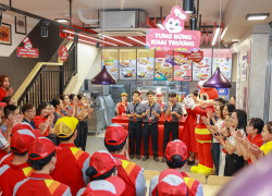 CHUỖI CỬA HÀNG GÀ RÁN JOLLIBEE TUYỂN  GIÁM SÁT CỬA HÀNG