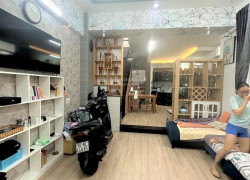 Nhà 3 tầng, BV Lê Văn Việt, 90m2, ngang 5m, 4 PN, hẻm xe hơi thông, nhỉnh 6.5 tỷ