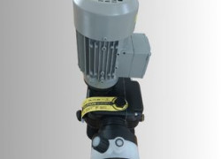 Bơm định lượng EMEC PRIUS D 005128 có công suất 128 L/h tại 5 bar, bơm cung cấp hiệu quả định lượng