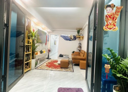 chính chủ bán gấp nhà Mai Động 70m2 5m mặt tiền hơn 3 tỷ kinh doanh sầm uất, vài mét ra phố.