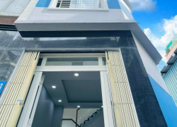 Bán nhà 2 Tầng nở hậu gần 5m trung tâm Quận 10, Nội Thất rất mới dọn vào ở ngay