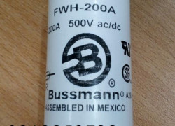 Cầu chì bussmann FWH-200A, xuất xứ Mexico