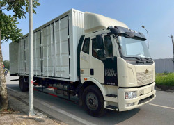 XE TẢI FAW THÙNG KÍN CONTAINER NHẬP KHẨU 9M7