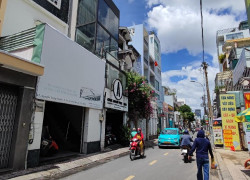 Chủ cần ra gấp nhà mặt tiền Nguyễn Trọng Tuyển Phường 15 Phú Nhuận  86 m2, 18.5 tỷ