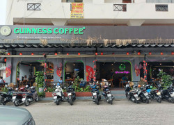 GUINNESS COFFEE tuyển pha chế và phục vụ làm lâu dài tại Q11