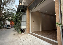CHO THUÊ MẶT BẰNG – PHỐ HOÀNG NGỌC PHÁCH, LÁNG HẠ, ĐỐNG ĐA – 35M², Ô TÔ ĐỖ CỬA
