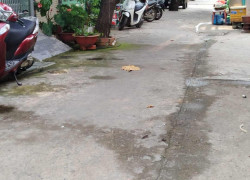 BÁN GẤP NHÀ GIÁ TỐT  NHẤT KHU VỰC 2 TẦNG MÁI THÁI MỚI 57 M2- XE HƠI NGỦ TRONG NHÀ - NGAY BỆNH VIỆN QUẬN Q12 GIÁ 3,4 TỶ