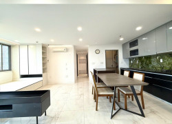 CH Hưng Phúc 1 97m2 3pn view biệt thự giá 8 tỷ bao thuế phí