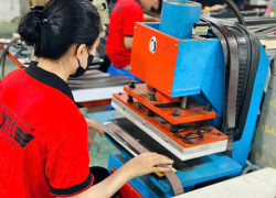 Ví Đẹp Chuẩn Xưởng – Số Lượng Lớn, Giá Siêu Tốt!