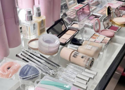 Bộ makeup cá nhân cơ bản gồm những món gì? Kinh nghiệm từ Uyên Makeup