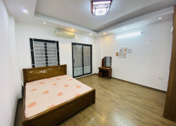 Bán nhà Đẹp Gia Quất Long Biên- Ngõ xe 3 gác – 42m2 – 4 tầng - 4,5 tỷ ( Thương Lượng)